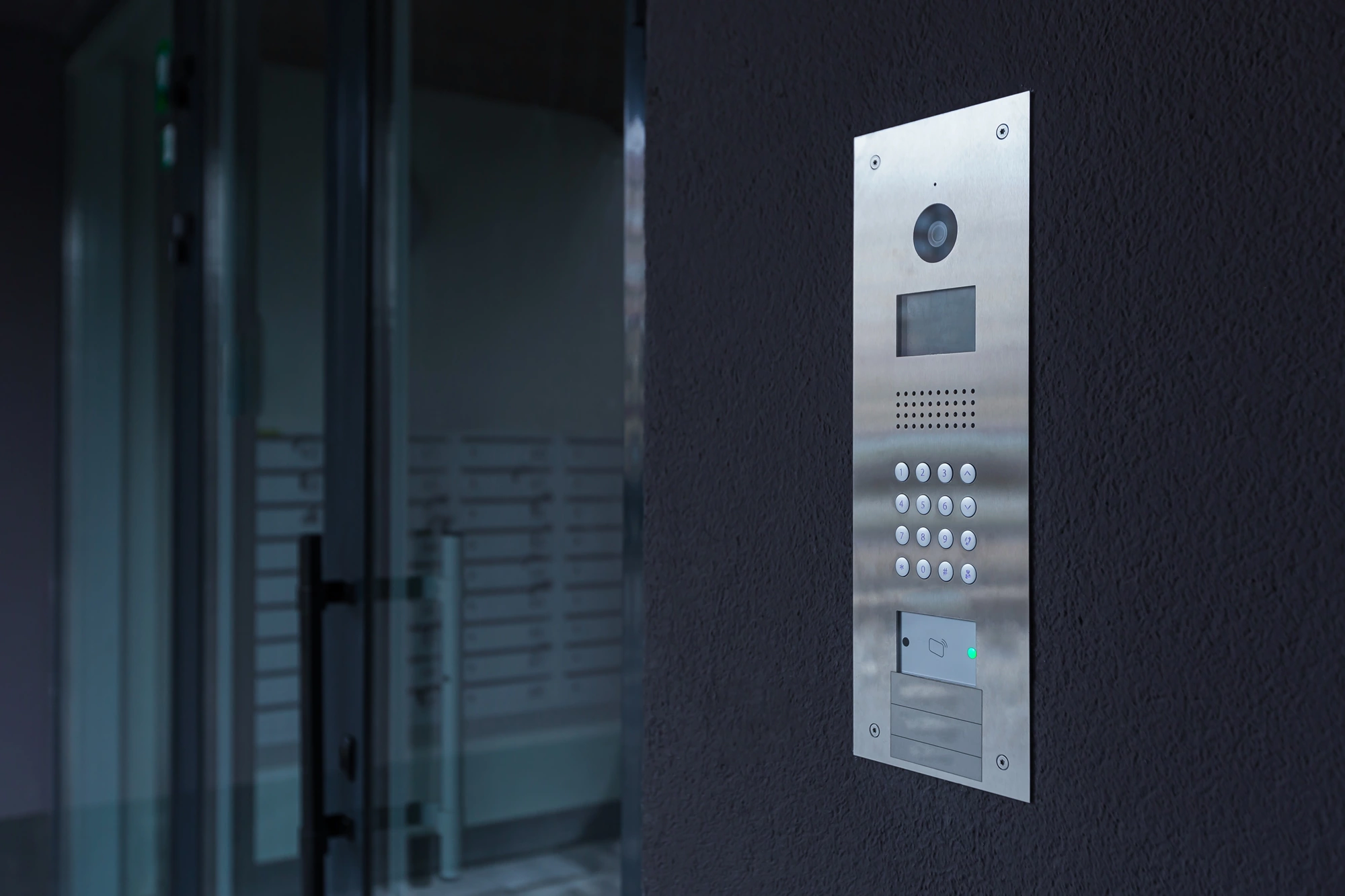 Intercom System - Interfoni dhe Videofoni për shtëpi banimi dhe ndërtesa të medha - Intercom per Biznese - Dyqane - City Alarm ne Prizren
